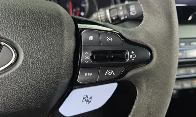 Hyundai Veloster 2021, 86810 км, за 11655.92 USD - фото 18