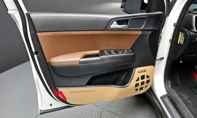 Kia Sportage 2019, 148255 км, за 6695.7 USD - фото 24