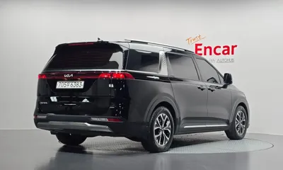Kia Canival 2023, 60800 км, за 18084.85 USD