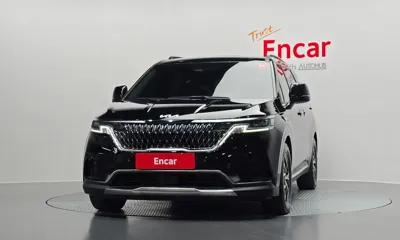 Kia Canival 2023, 60800 км, за 18084.85 USD
