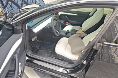Tesla Model 3 2022, 76700 км, за 27272 USD - фото 19