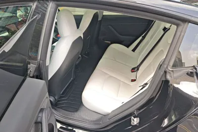 Tesla Model 3 2022, 76700 км, за 27272 USD - фото 20