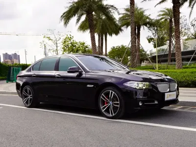 BMW 5 Series 2013, 180000 км, за 8731.85 USD