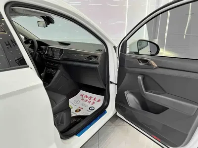 Volkswagen Tharu 2023, 11000 км, за 21894.81 USD - фото 18