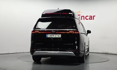 Kia Canival 2021, 57487 км, за 22121.57 USD