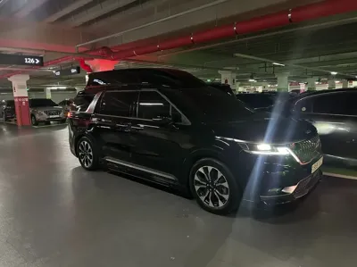 Kia Canival 2023, 49000 км, за 38255.69 USD