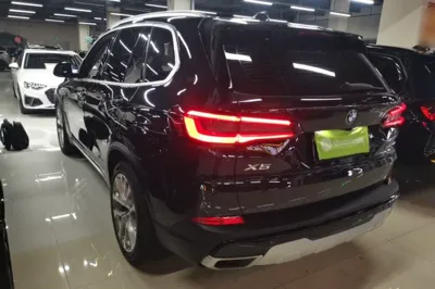 BMW X5 2021, 97300 км, за 44641 USD