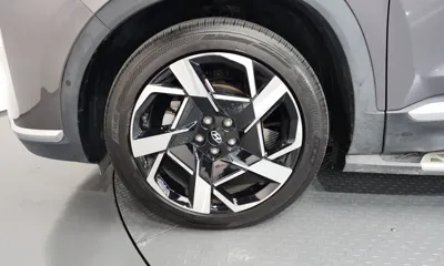Hyundai Santafe 2021, 64123 км, за 15823.4 USD