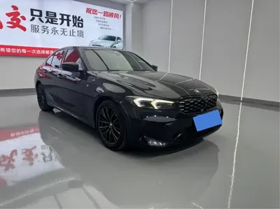 BMW 3 Series 2024, 18000 км, за 24396.08 USD