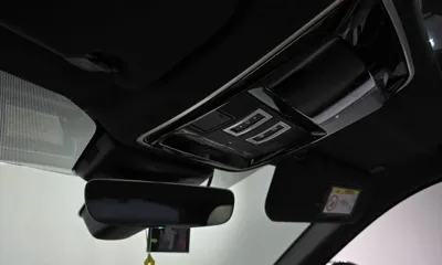 Land Rover Range Rover Velar 2018, 75675 км, за 21433.24 USD - фото 20