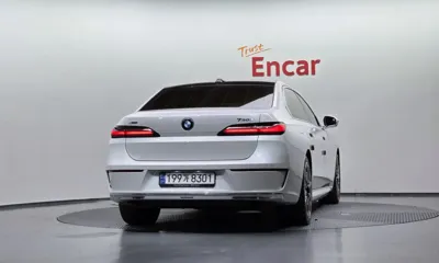 BMW 7-Series 2023, 51144 км, за 78110.79 USD