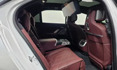 BMW 7-Series 2023, 51144 км, за 78110.79 USD - фото 12