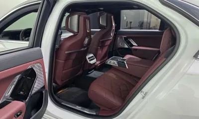 BMW 7-Series 2023, 51144 км, за 78110.79 USD - фото 26