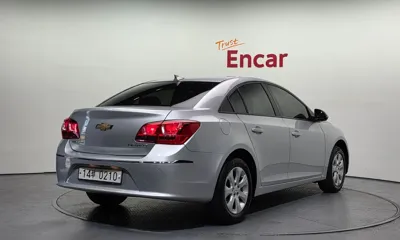 ChevroletGMDaewoo Cruze 2016, 76415 км, за 2049.18 USD
