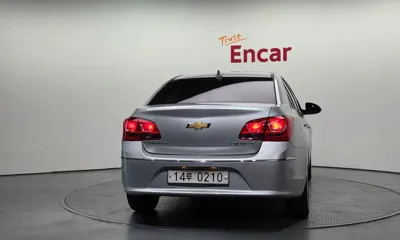 ChevroletGMDaewoo Cruze 2016, 76415 км, за 2049.18 USD