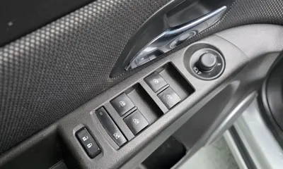 ChevroletGMDaewoo Cruze 2016, 76415 км, за 2034.92 USD - фото 12