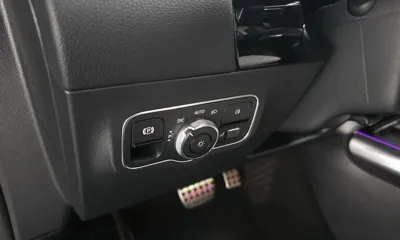 Mercedes-Benz GLA-Class 2020, 62896 км, за 19042.29 USD - фото 17
