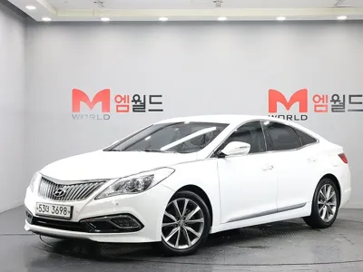 Hyundai Grandeur · 2015 год