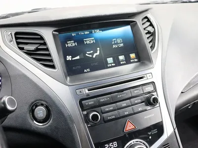 Hyundai Grandeur 2015, 117700 км, за 5097.34 USD - фото 9
