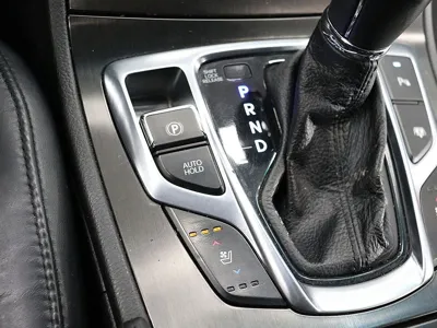 Hyundai Grandeur 2015, 117700 км, за 5097.34 USD - фото 11