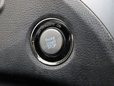 Hyundai Grandeur 2015, 117700 км, за 5097.34 USD - фото 12