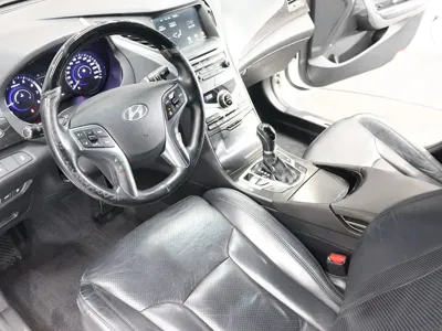 Hyundai Grandeur 2015, 117700 км, за 5097.34 USD - фото 18