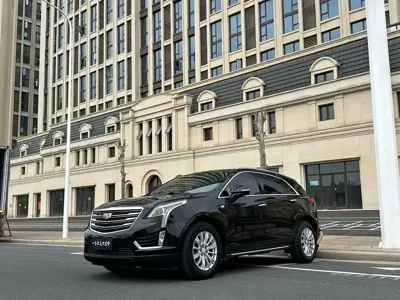 Cadillac XT5 · 2017 год