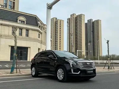 Cadillac XT5 2017, 109000 км, за 10484.07 USD