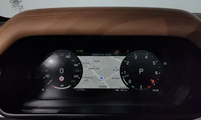 Land Rover Defender 2025, 2779 км, за 64140.11 USD - фото 8