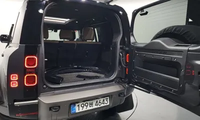 Land Rover Defender 2025, 2779 км, за 64140.11 USD - фото 20