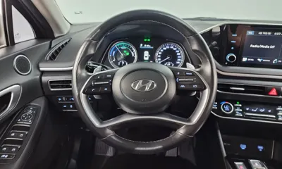 Hyundai Sonata 2023, 76632 км, за 12552.89 USD - фото 12