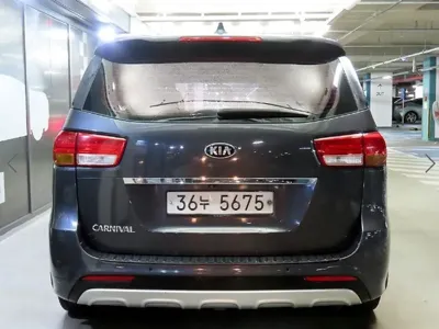 Kia Canival 2015, 242760 км, за 3635.65 USD