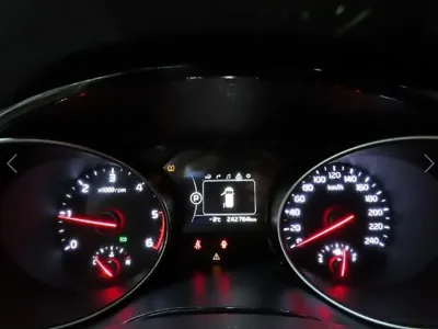 Kia Canival 2015, 242760 км, за 3635.65 USD - фото 9