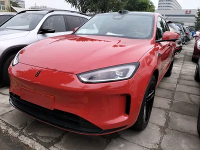 Hongmeng Zhixing Wenjie M5 · 2024 год