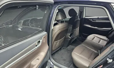 Hyundai Grandeur 2020, 104886 км, за 13148.33 USD - фото 17