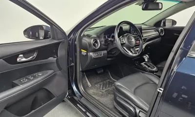 Kia K3 2020, 50889 км, за 9967.43 USD - фото 10
