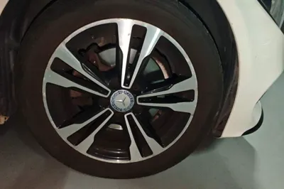 Mercedes-Benz C-Class 2015, 110900 км, за 11153 USD