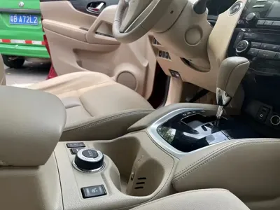 Nissan X-Trail 2014, 90000 км, за 5607.25 USD