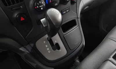 Hyundai Starex 2016, 150764 км, за 4466.63 USD - фото 9