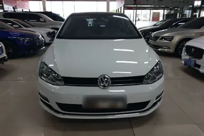 Volkswagen Golf 2017, 63500 км, за 9227 USD