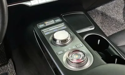 Genesis GV70 2021, 41857 км, за 24287.78 USD - фото 9