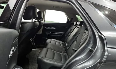 Genesis GV70 2021, 41857 км, за 24287.78 USD - фото 12