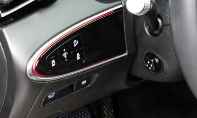 Genesis GV70 2021, 41857 км, за 24287.78 USD - фото 14