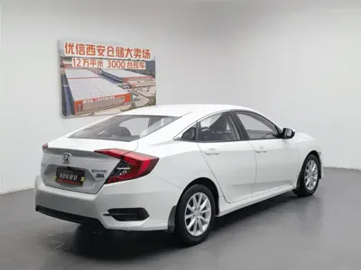 Honda Civic 2018, 73600 км, за 5267.7 USD