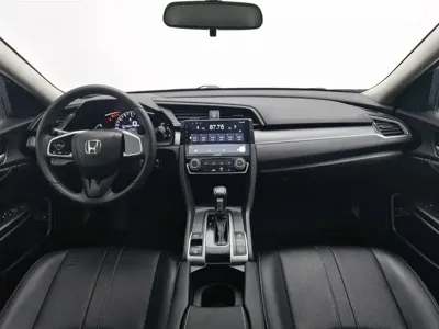 Honda Civic 2018, 73600 км, за 5267.7 USD