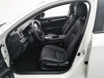 Honda Civic 2018, 73600 км, за 5267.7 USD - фото 10