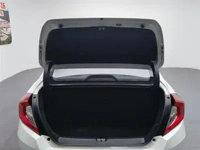 Honda Civic 2018, 73600 км, за 5267.7 USD - фото 16