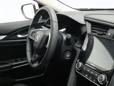 Honda Civic 2018, 73600 км, за 5267.7 USD - фото 22