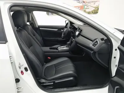 Honda Civic 2018, 73600 км, за 5267.7 USD - фото 23