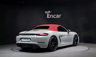 Porsche 718 2024, 12628 км, за 84109.67 USD